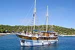Kreuzfahrten mit der Otac Ivan ab Hafen Trogir - Kroatien Der Motorsegler:
