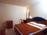 Pavillons Fontana & Jadran<br>Ferienanlage Fontana - Jelsa / Insel Hvar Kroatien (Dalmatien) Zimmer: