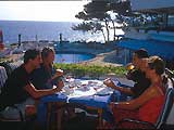Pavillons Fontana & Jadran<br>Ferienanlage Fontana - Jelsa / Insel Hvar Kroatien (Dalmatien) Verpflegung:
