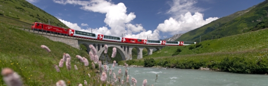 Bahn-Wandern durchs Tessin
